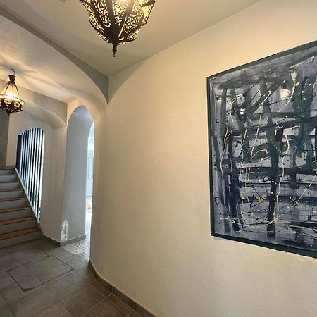Stylish 2Br Contemporary Design Perfect Vacation Apartamento Gibraltar Exterior foto